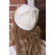 Жіноча шапка, білого кольору з декором, 167R008